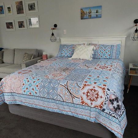 Welbourn Accommodation Ню Плимут Екстериор снимка
