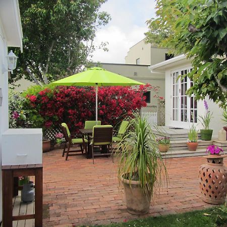 Welbourn Accommodation Ню Плимут Екстериор снимка