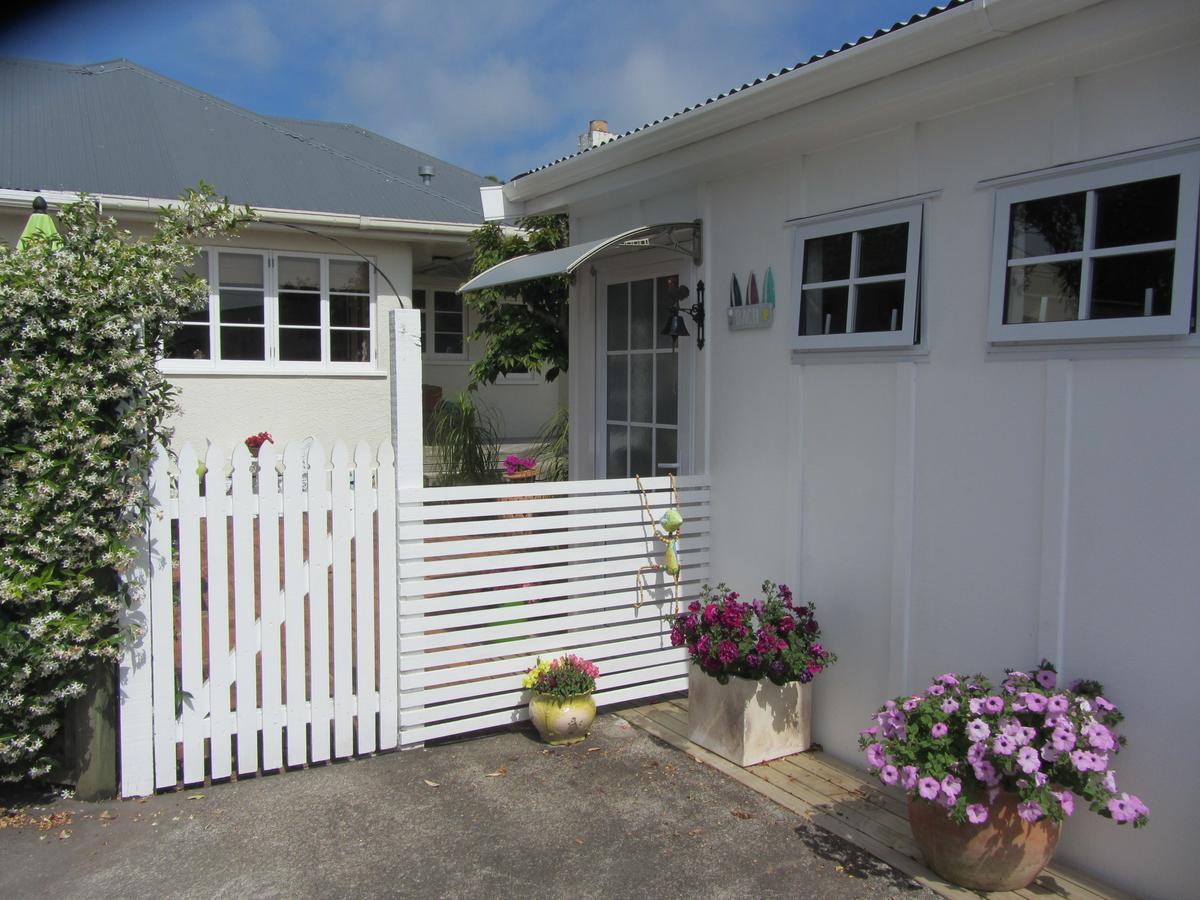 Welbourn Accommodation Ню Плимут Екстериор снимка